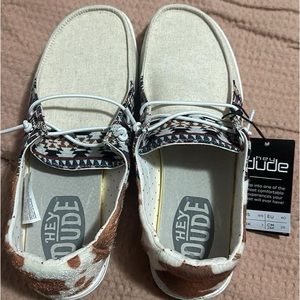 western cowhide hey dudes, NEW WITH TAGS!